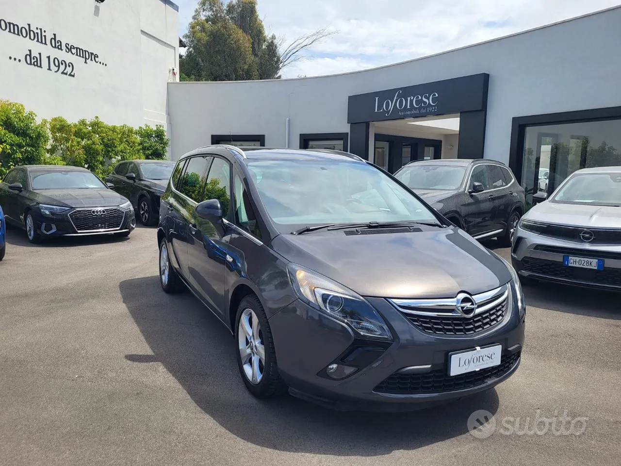 Opel Zafira 2015 photo 2