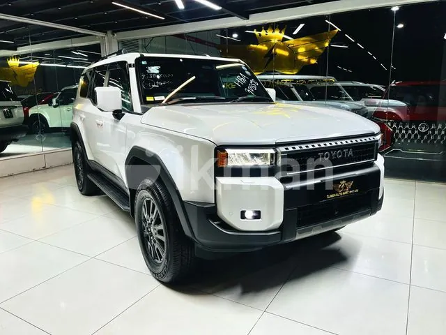 Toyota Land Cruiser Prado 2026 photo 3