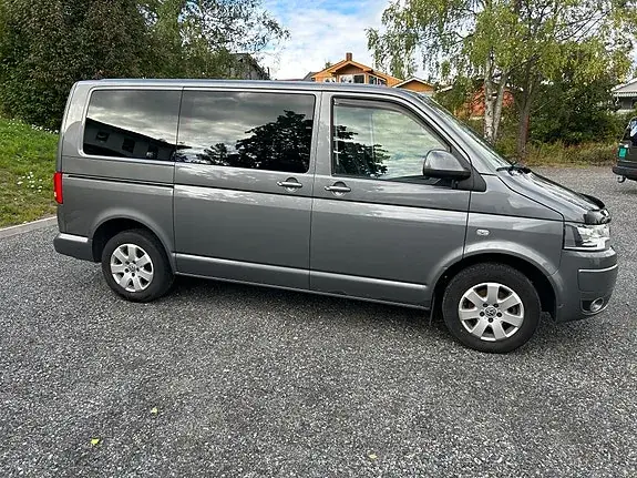 Volkswagen Multivan 2014 photo 4