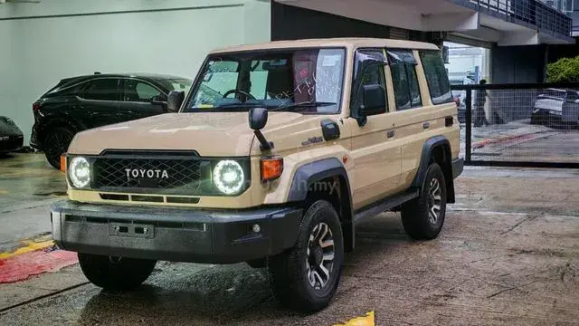 Toyota Land Cruiser