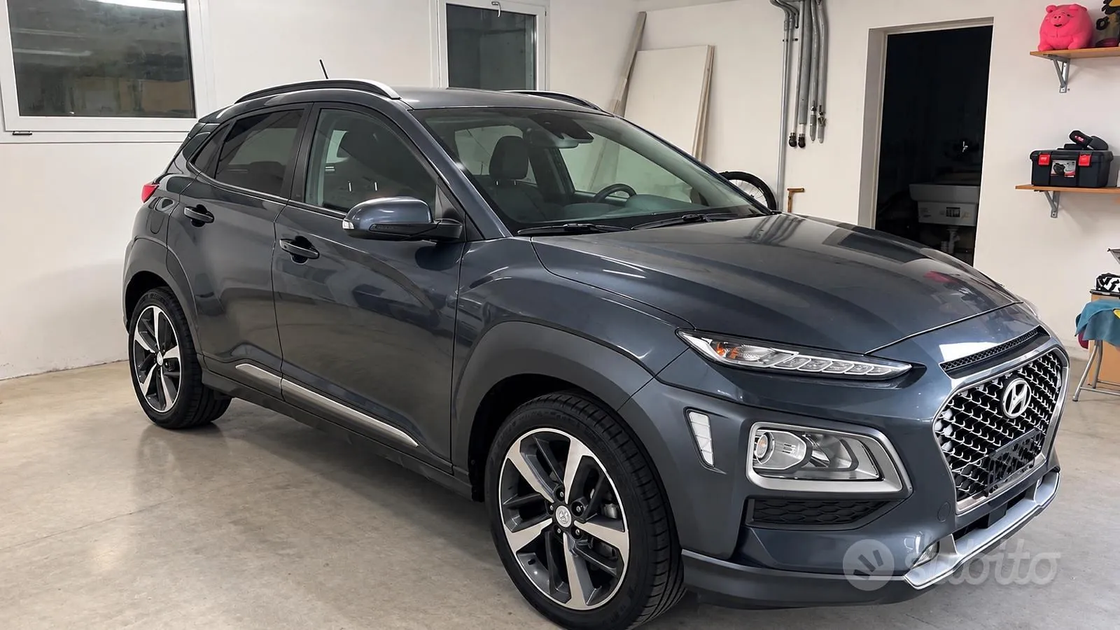 Hyundai Kona
