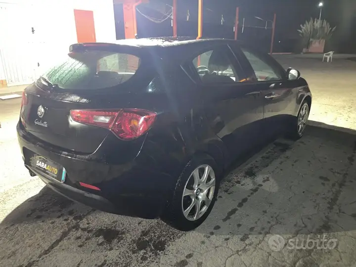 Alfa Romeo Giulietta 2014 photo 5