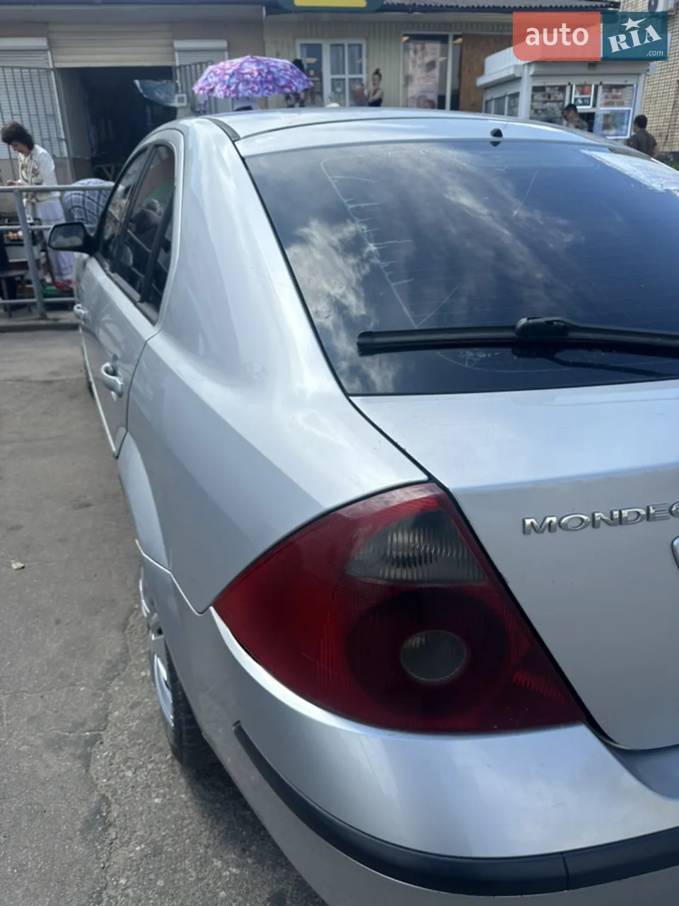 Ford Mondeo 2000 photo 4