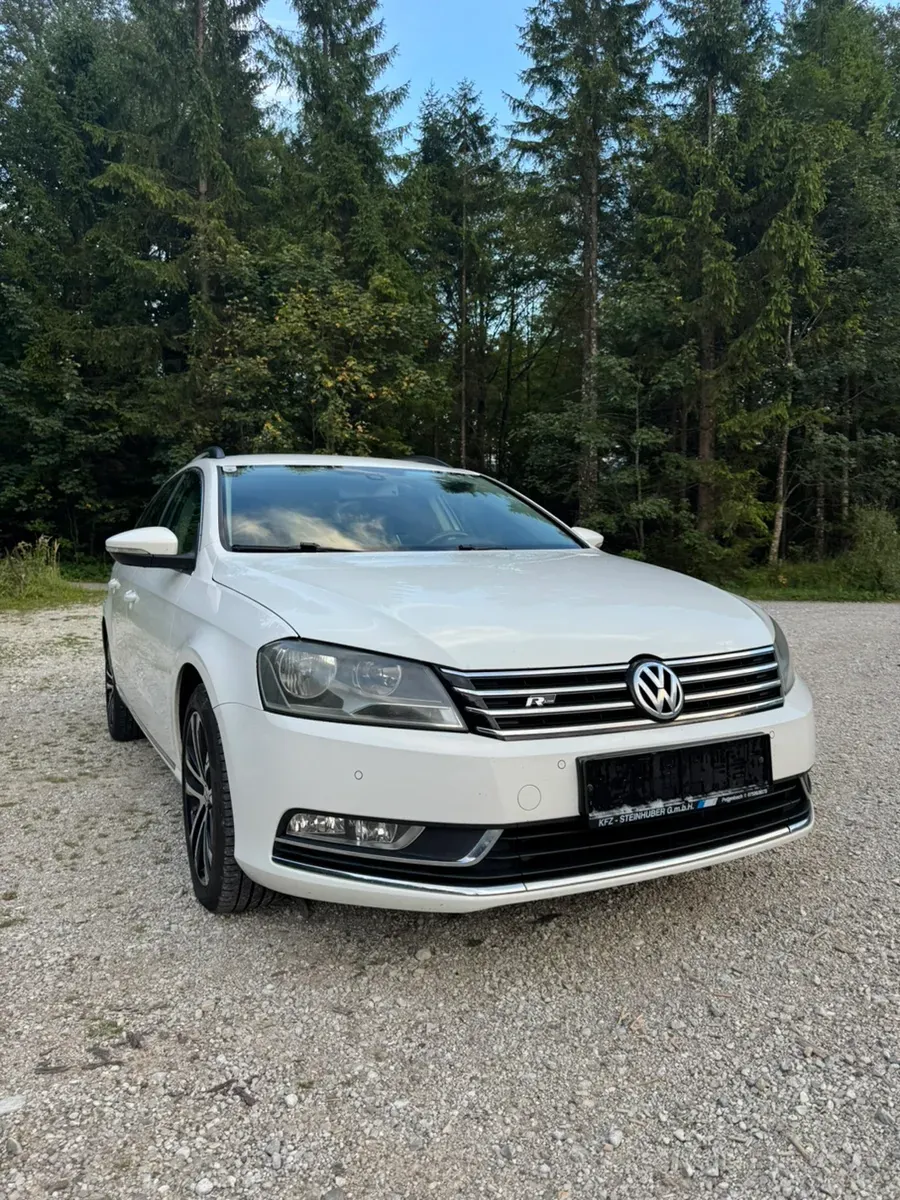 Volkswagen Passat 2013 photo 2
