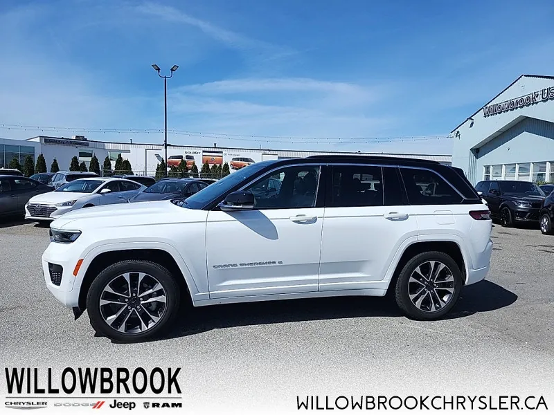 Jeep Grand Cherokee 2024 photo 3