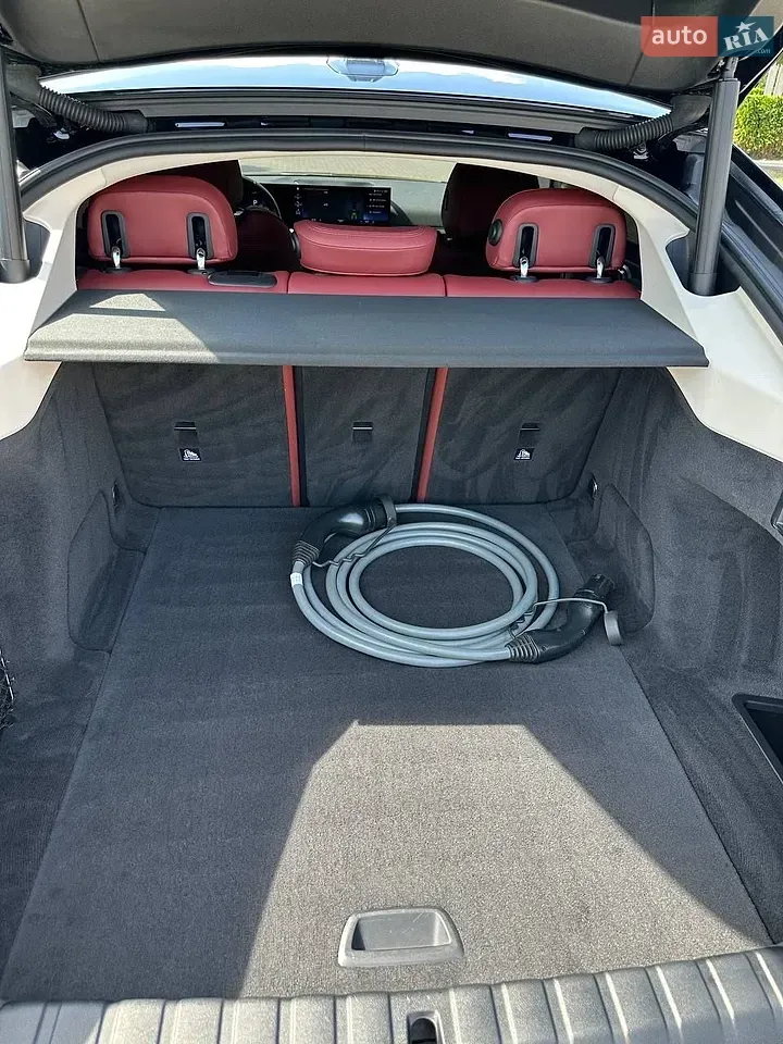 BMW I4 2023 photo 5