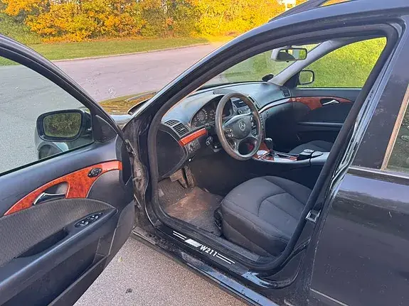 Mercedes-Benz E 220 2008 photo 4
