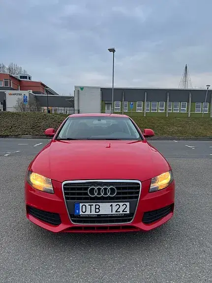 Audi A4 2008 photo 2