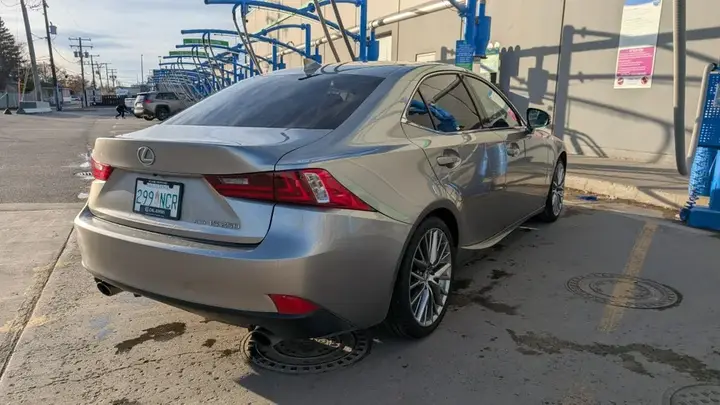 Lexus Is250 2014 photo 2