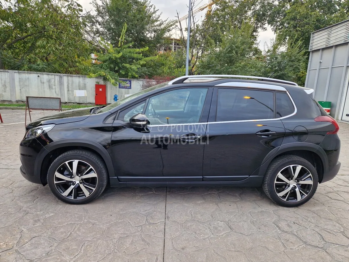 Peugeot 2008 2017 photo 3