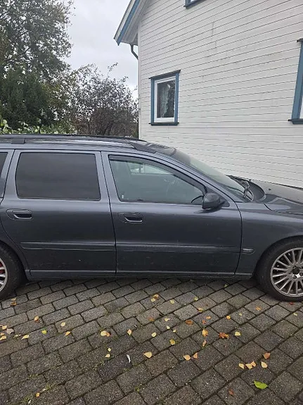 Volvo V70 2004 photo 3