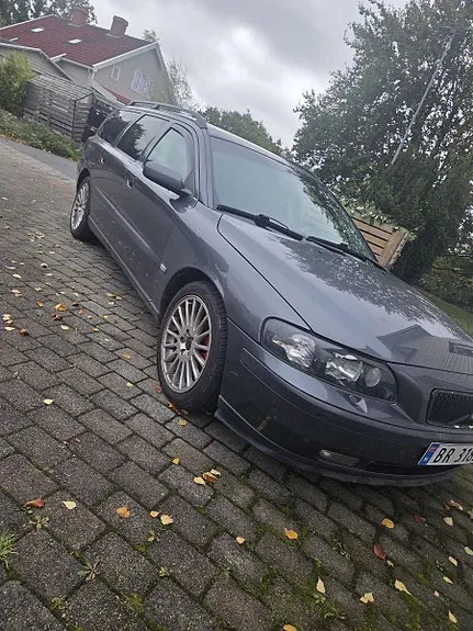 Volvo V70