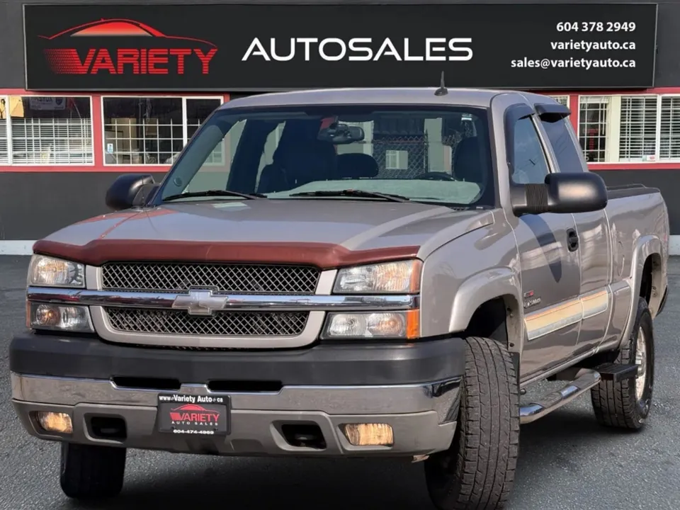 Chevrolet Silverado 2500 2004 photo 2
