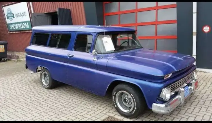 Chevrolet Suburban