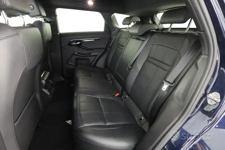 Land Rover Range Rover Evoque 2022 photo 3