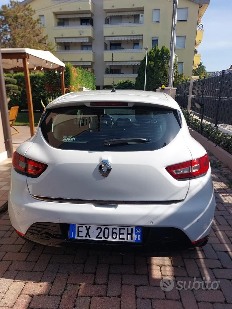 Renault Clio 2014 photo 4