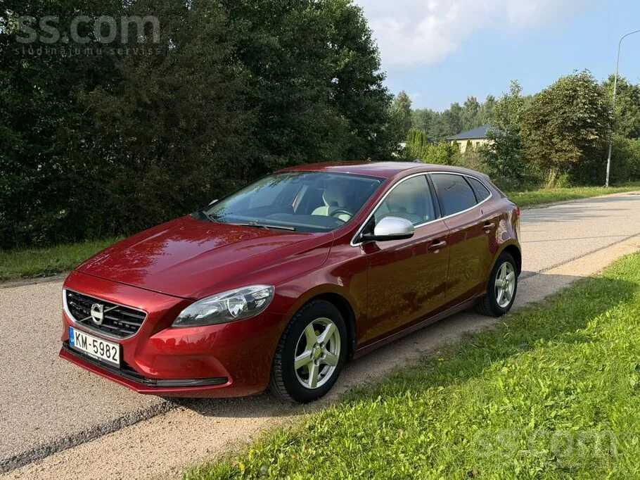 Volvo V40 2013 photo 3