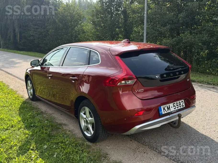 Volvo V40 2013 photo 5