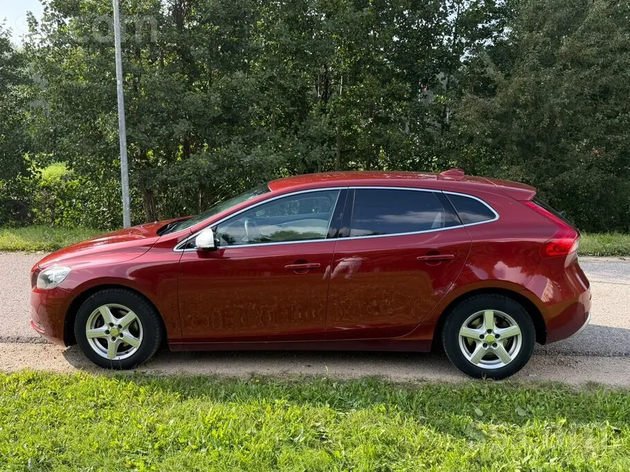 Volvo V40 2013 photo 4