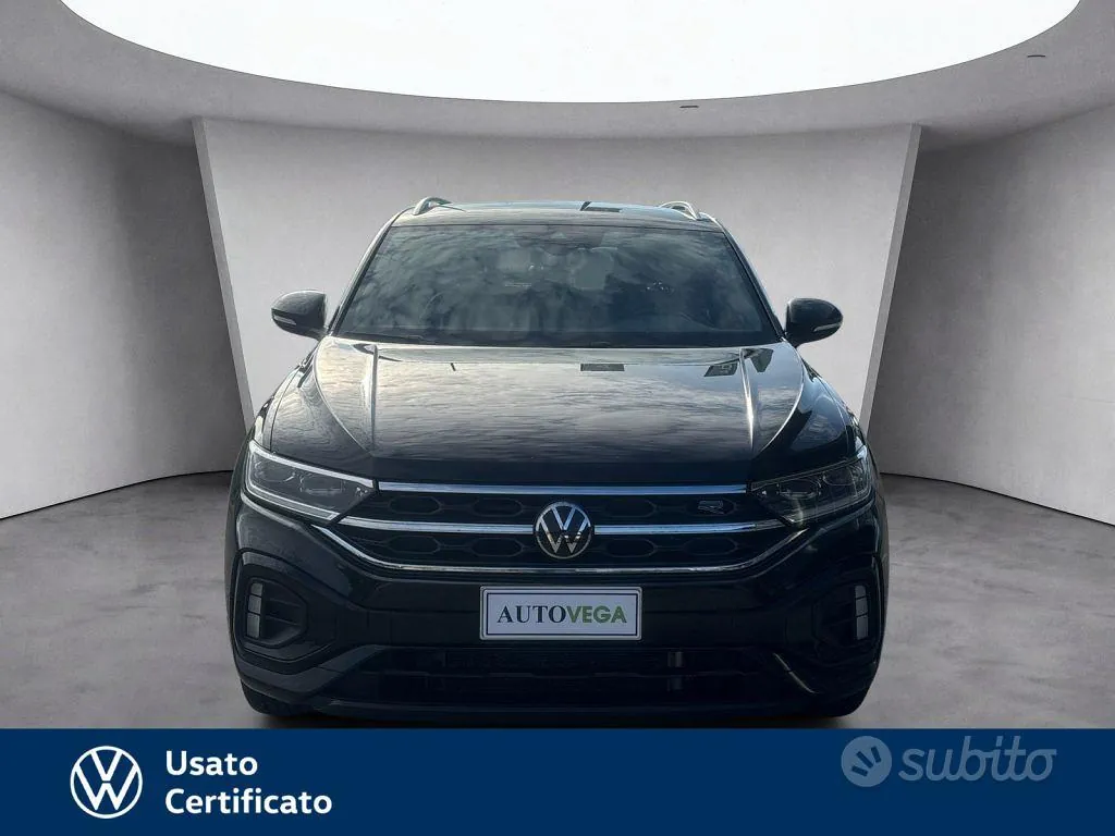 Volkswagen T-Roc 2023 photo 2