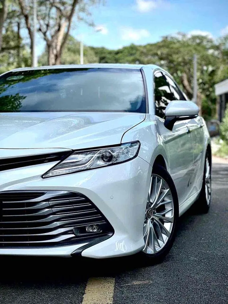 Toyota Camry 2020 photo 2