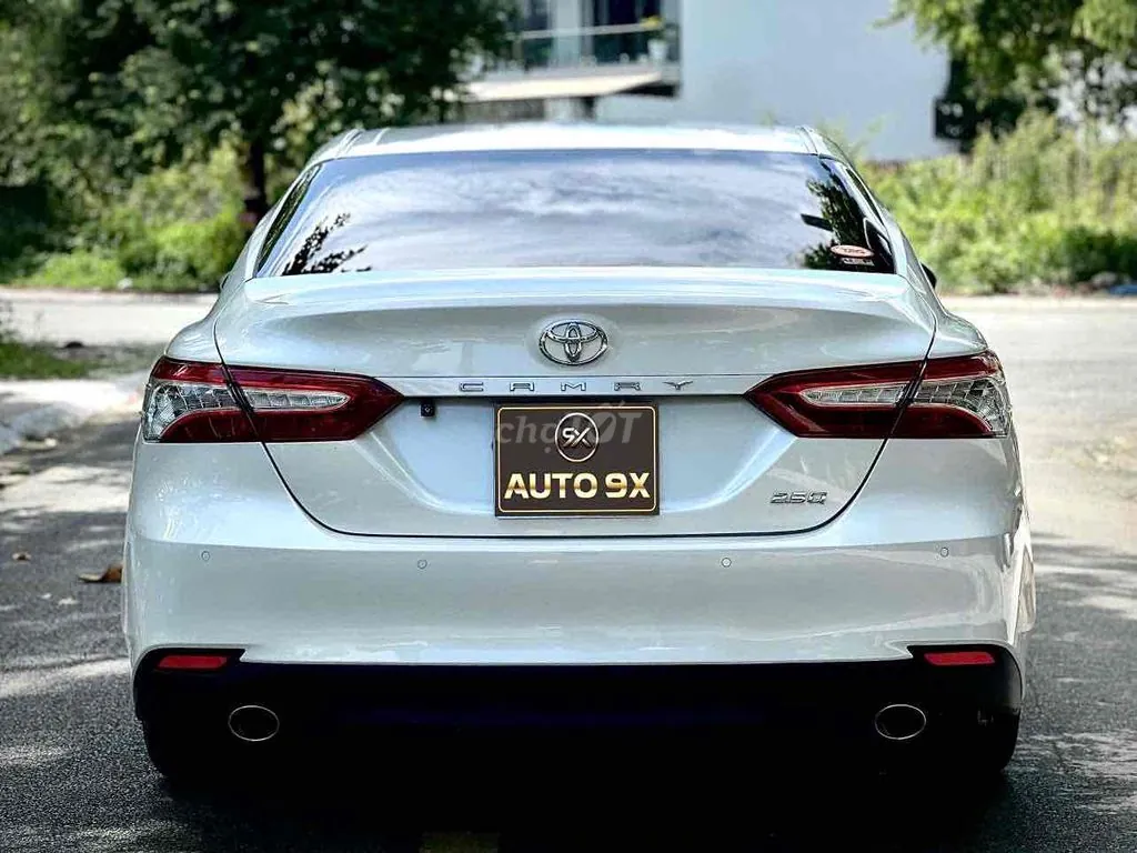 Toyota Camry 2020 photo 5
