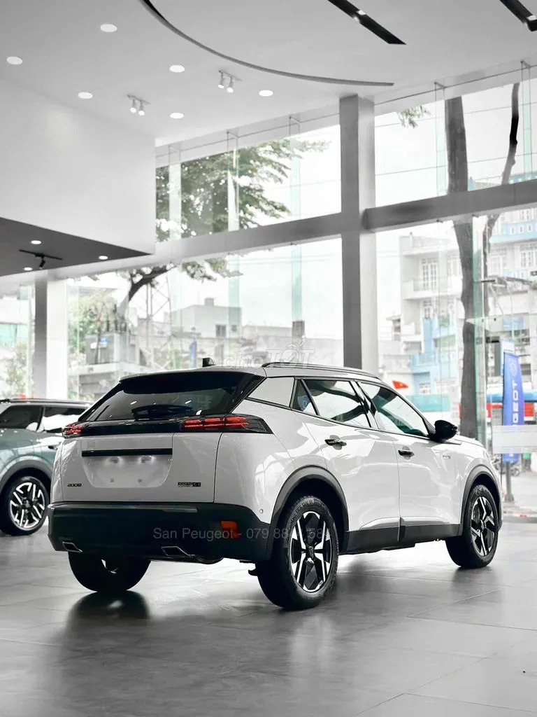 Peugeot 2008 2026 photo 2