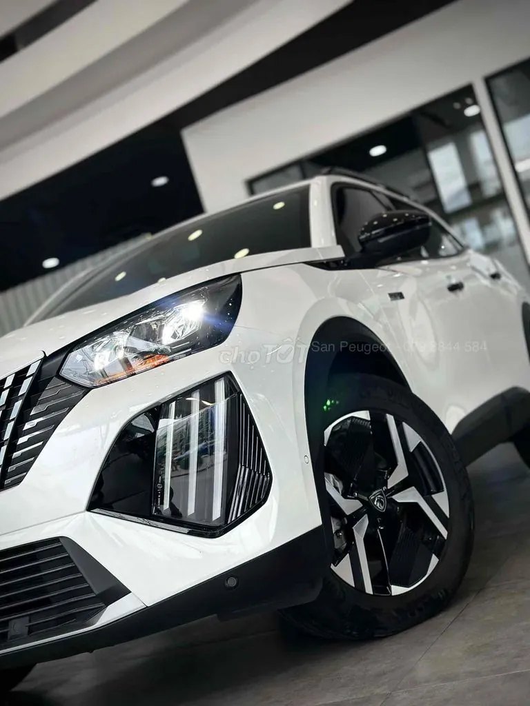 Peugeot 2008 2026 photo 4
