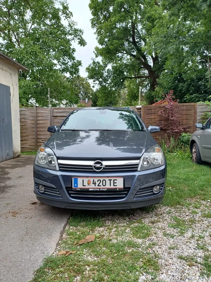 Opel Astra 2006 photo 3