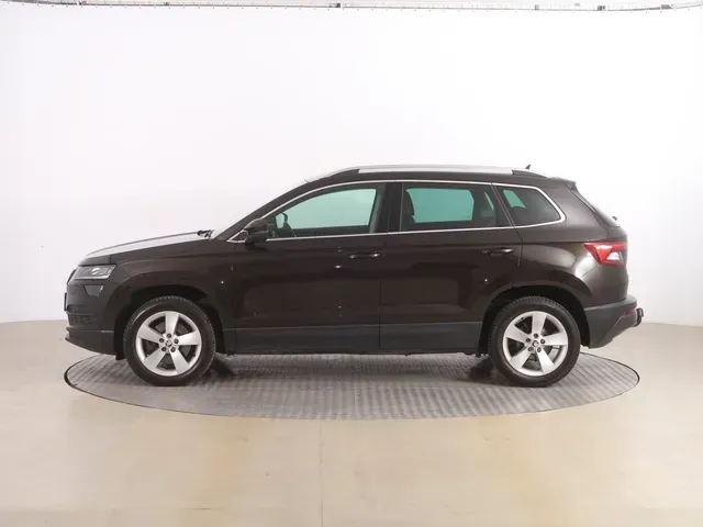 Skoda Karoq 2018 photo 2