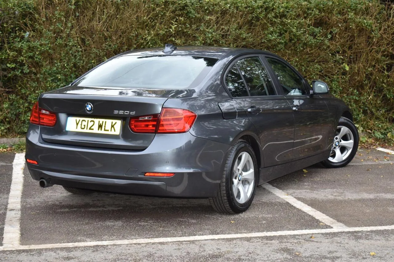 BMW 3 Series 2012 photo 5