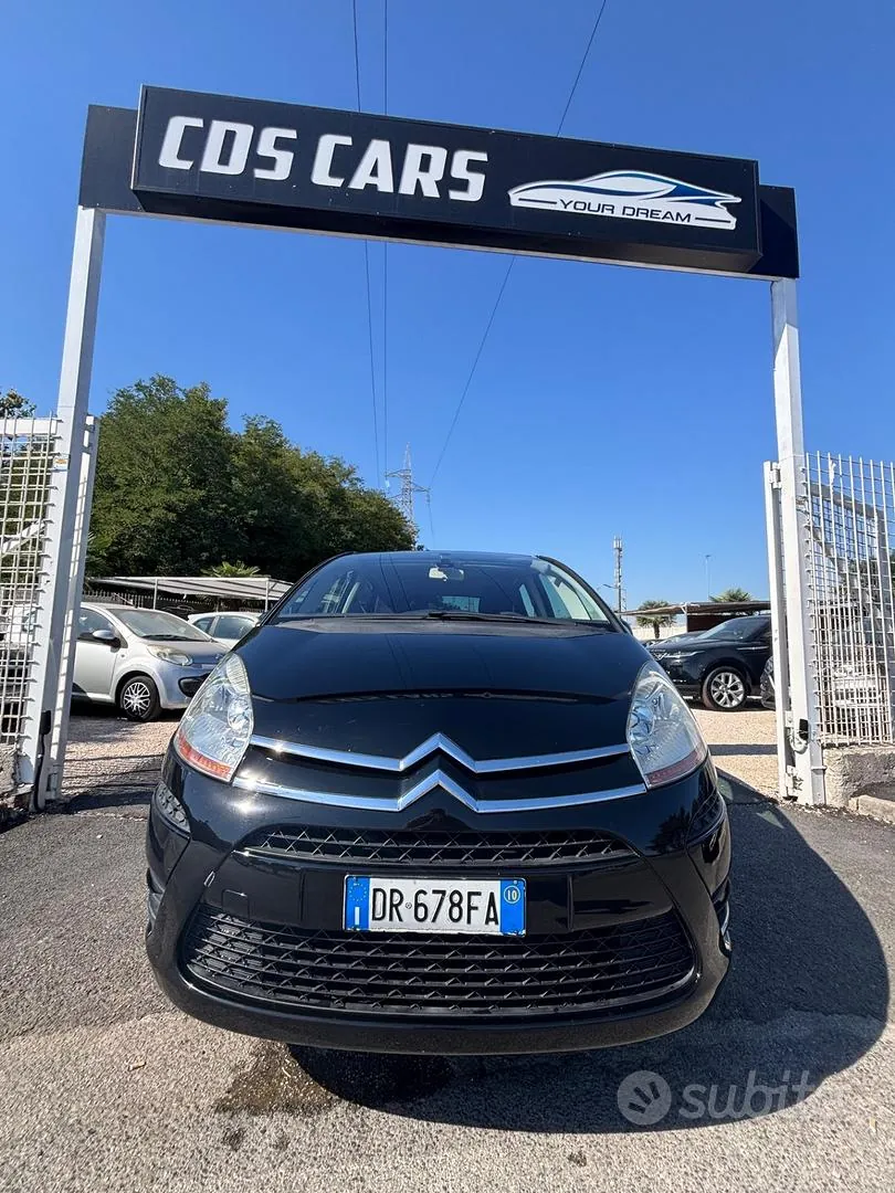 Citroen C4 Picasso 2010 photo 2