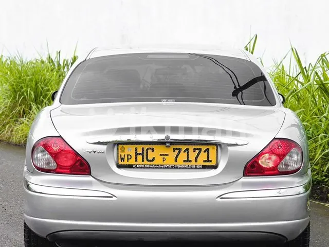 Jaguar X-Type 2002 photo 3