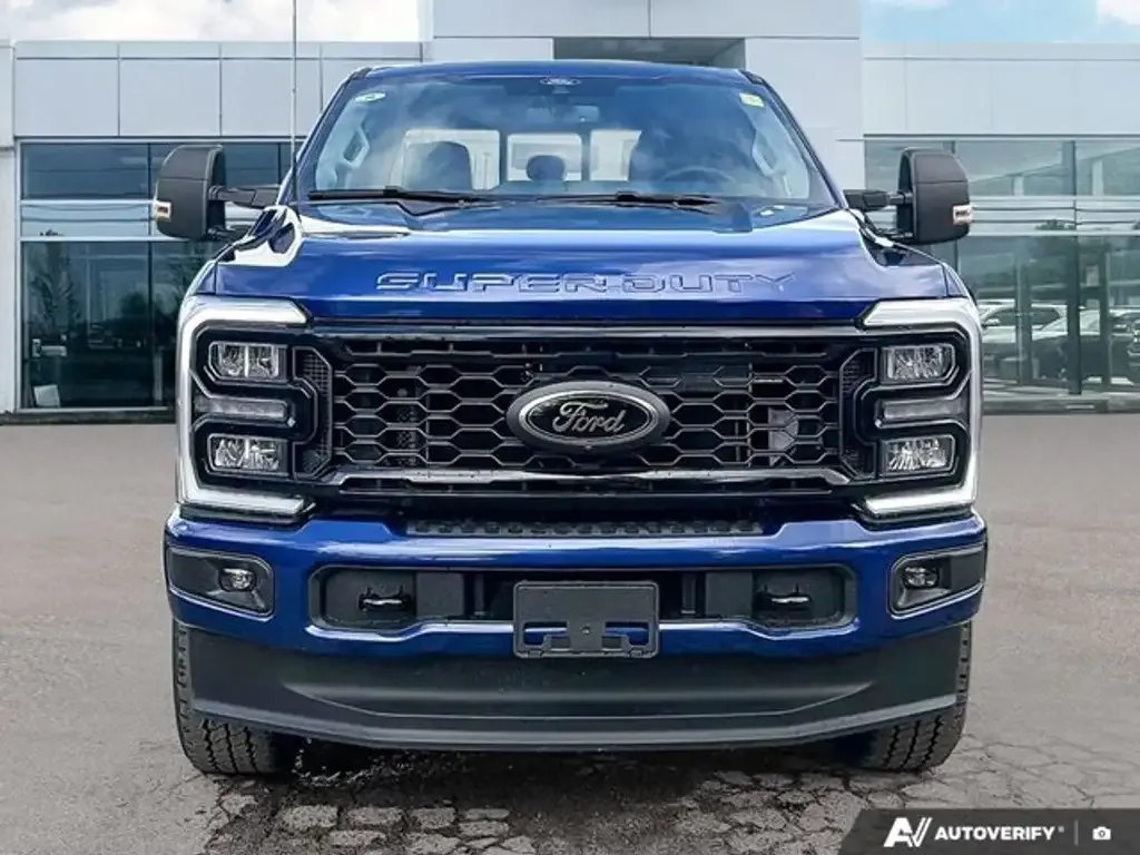 Ford F 250 2026 photo 2