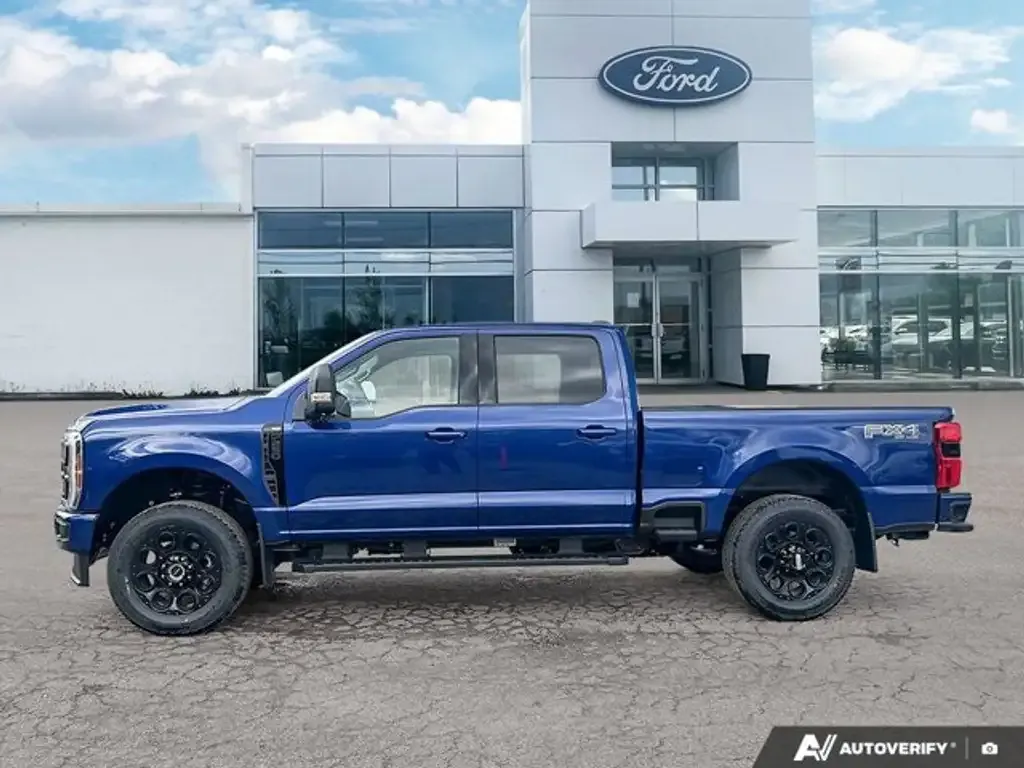 Ford F 250 2026 photo 3