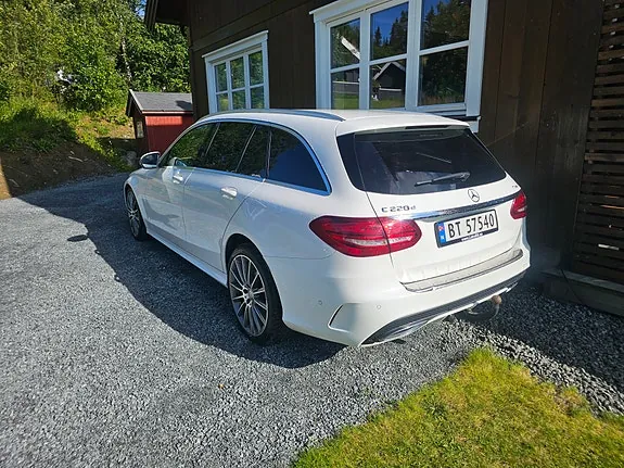 Mercedes-Benz C220 D 2015 photo 3