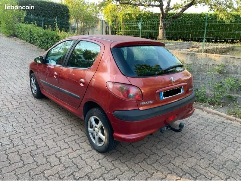 Peugeot 206