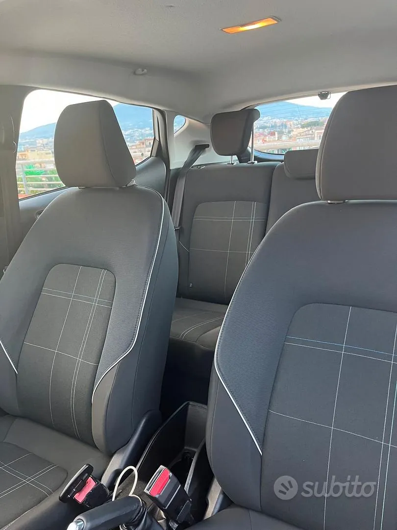 Ford Fiesta 2018 photo 3