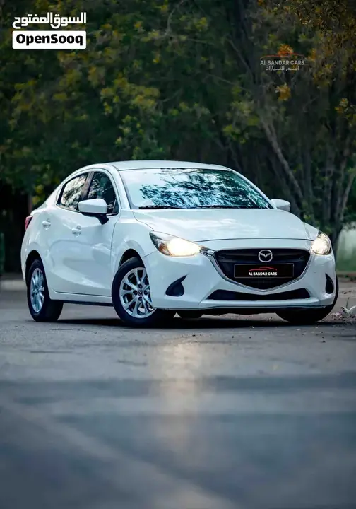 Mazda 2 2016 photo 3