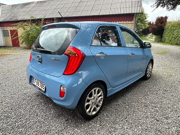 Kia Picanto 2013 photo 4