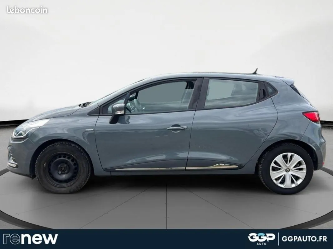 Renault Clio 2019 photo 2