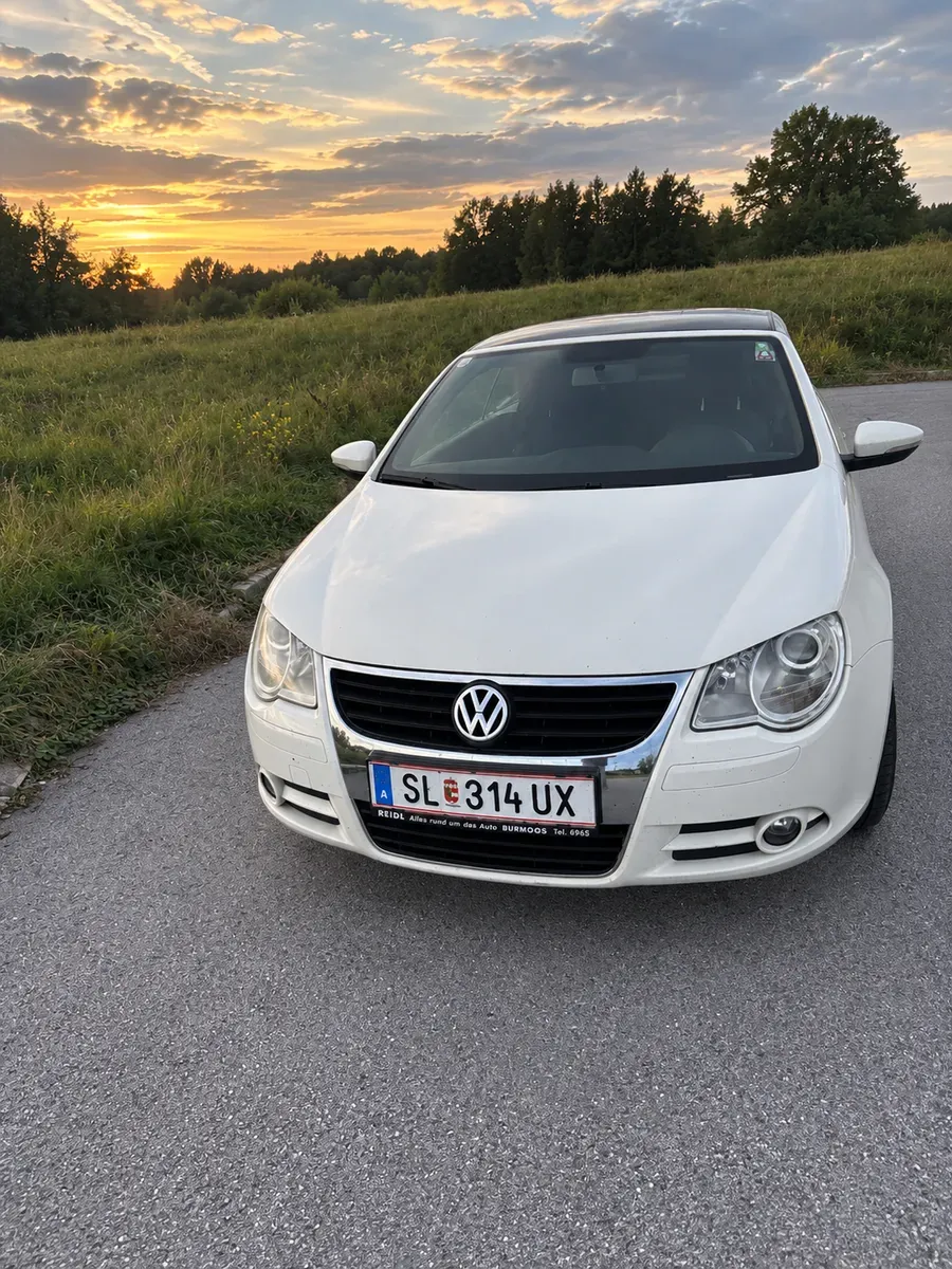 Volkswagen Eos 2010 photo 3
