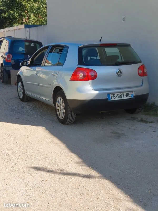 Volkswagen Golf 2008 photo 2