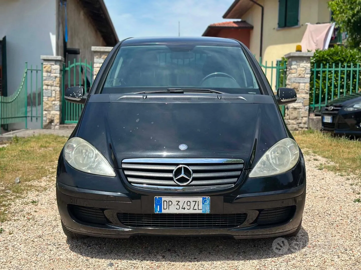 Mercedes-Benz A 180 2008 photo 2