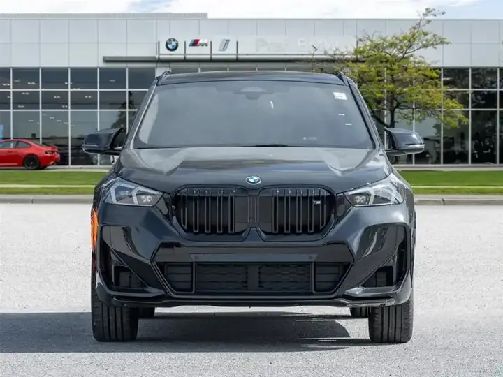 BMW X1 2026 photo 3
