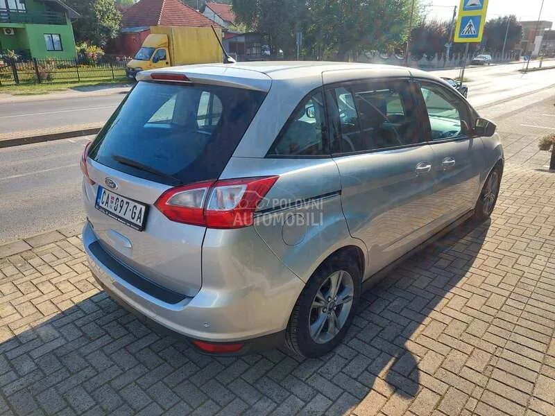 Ford Grand C-Max 2018 photo 2