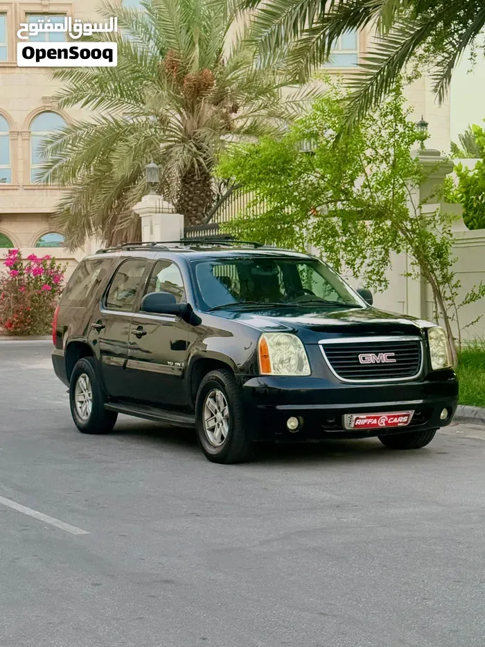 GMC Yukon 2010 photo 4