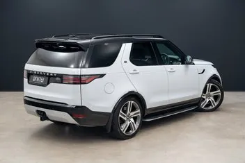 Land Rover Discovery 2023 photo 3