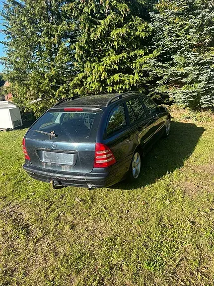 Mercedes-Benz C 220 2002 photo 3