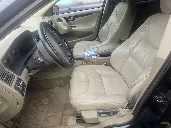 Volvo V70 2000 photo 5